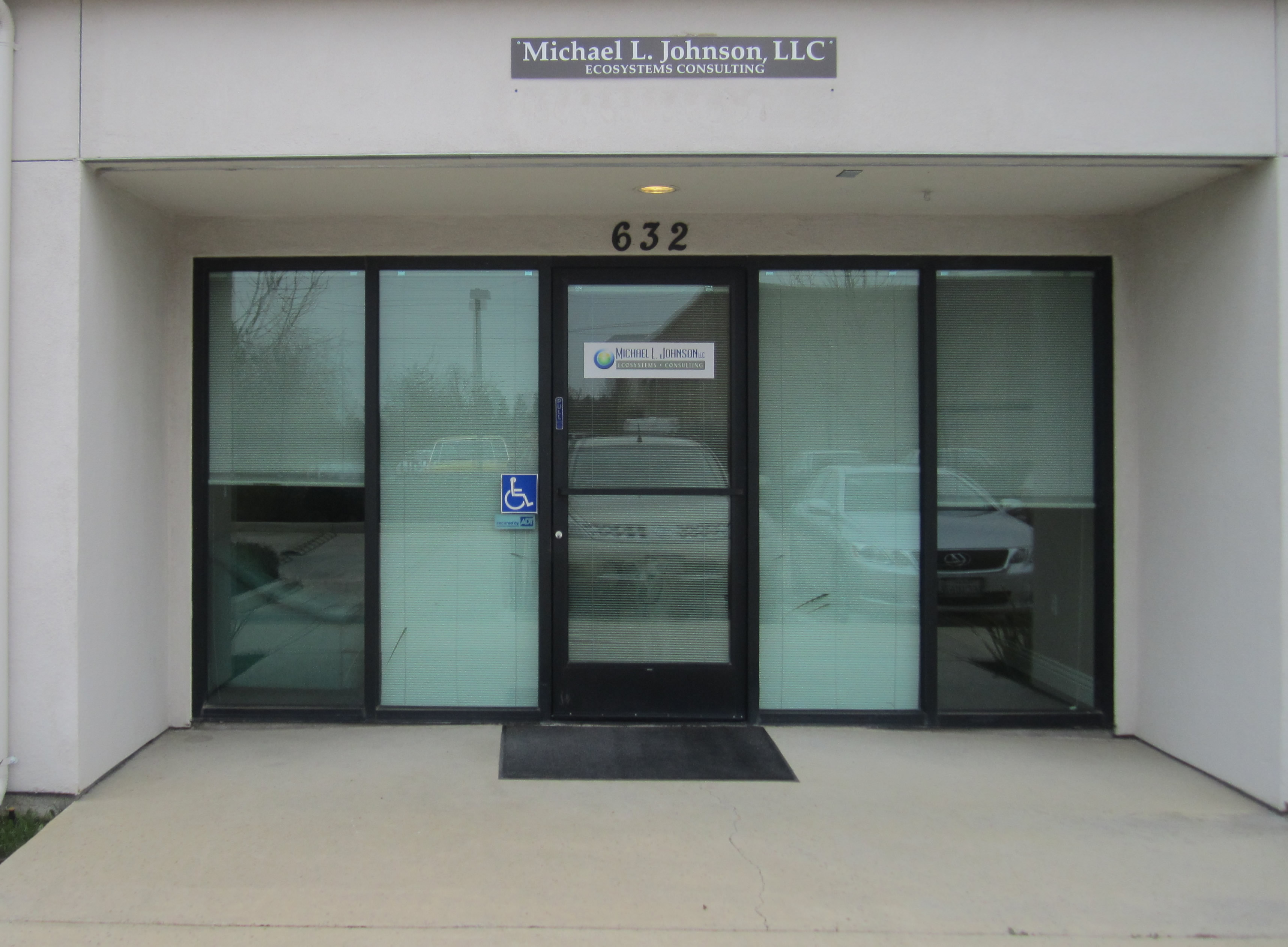 Click on image to see a larger view of the entrance to the Michael L. Johnson, LLC Office